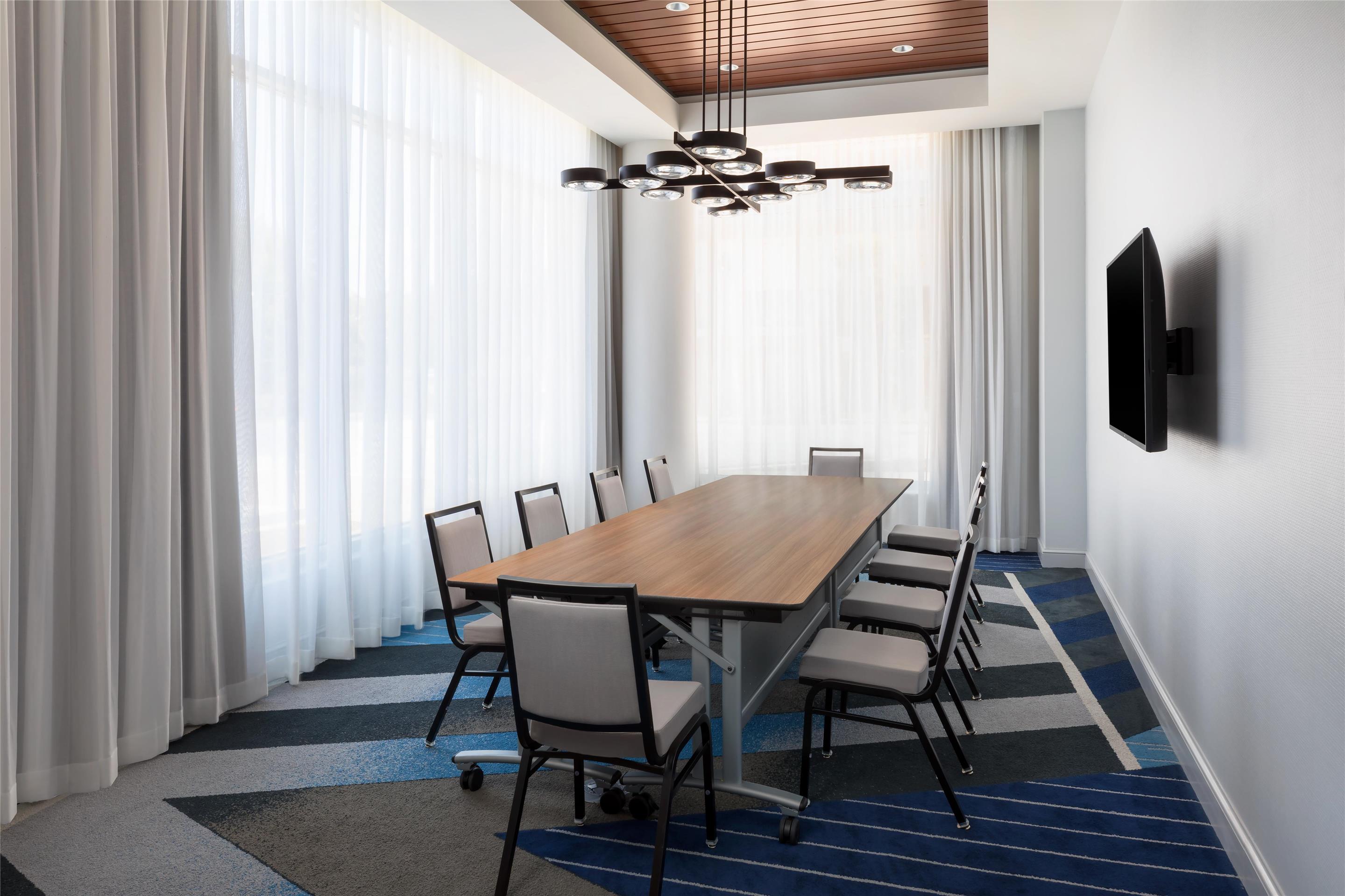 Meeting Room | Hyatt Place National Harbor