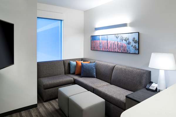Suite - Hyatt House Hotel University Tempe