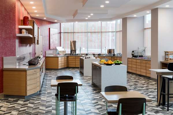 Amenities - Hyatt Place Hotel University Tempe