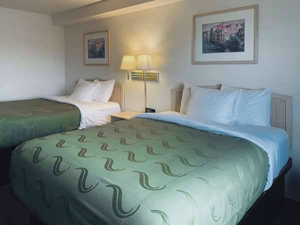  - Quality Inn East Albuquerque - I-40, Exit 166