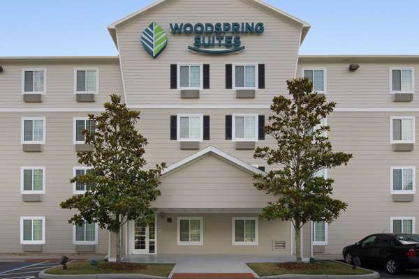 On-Site,Outdoor/Exterior,Exterior View of Building