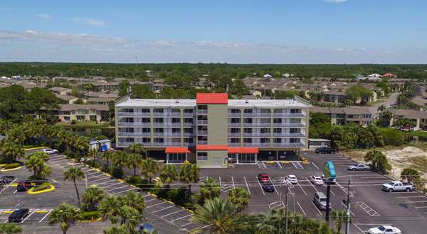 Exterior view - Baymont Inn & Suites Panama City Beach