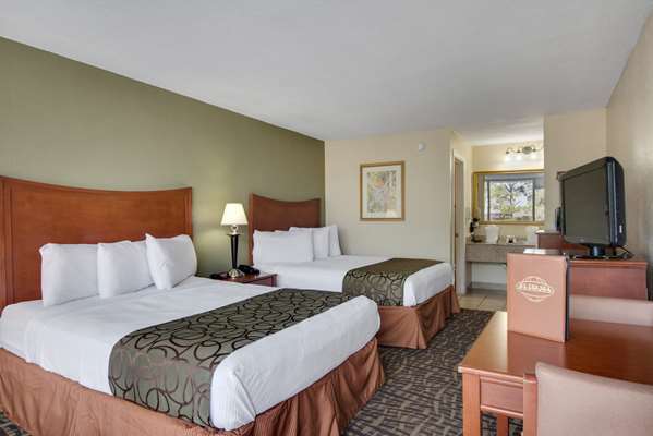  - Baymont Inn & Suites Panama City Beach