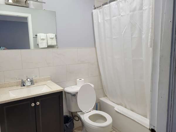  - Knights Inn Cobourg