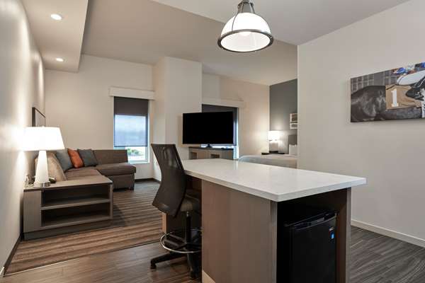 Suite - Hyatt House Hotel Louisville