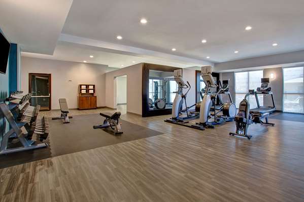 Fitness/ Exercise Room - Hampton Inn & Suites Borger