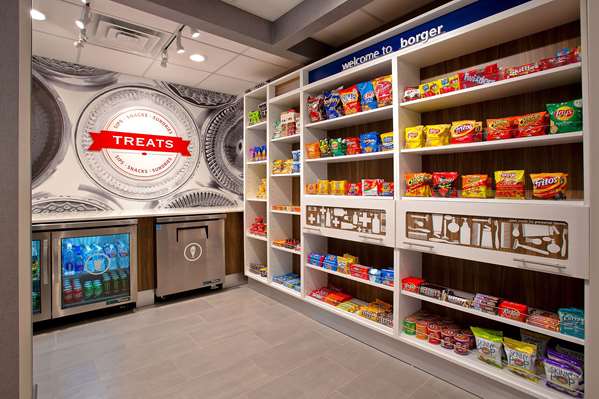 Restaurant - Hampton Inn & Suites Borger