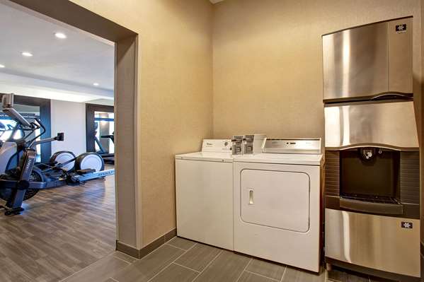 Fitness/ Exercise Room - Hampton Inn & Suites Borger