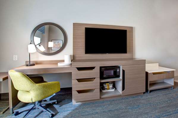  - Hampton Inn & Suites Borger