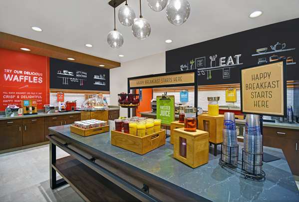 Amenities - Hampton Inn Las Vegas Strip South - I-15, Exit 33