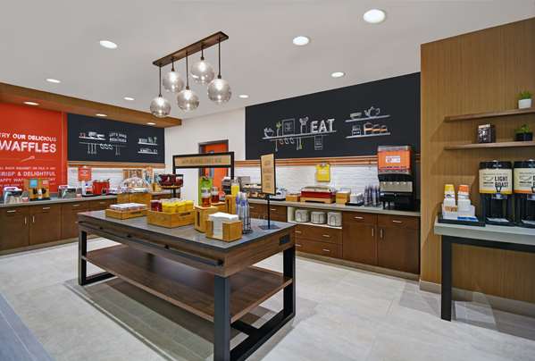 Amenities - Hampton Inn Las Vegas Strip South - I-15, Exit 33