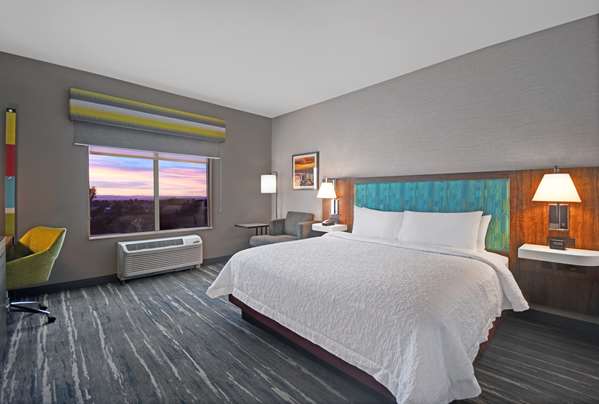  - Hampton Inn Las Vegas Strip South - I-15, Exit 33