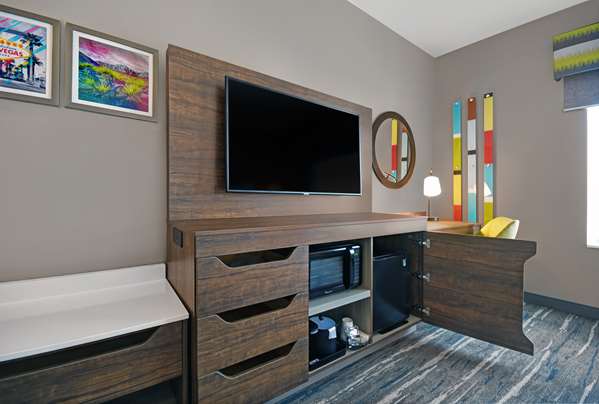  - Hampton Inn Las Vegas Strip South - I-15, Exit 33