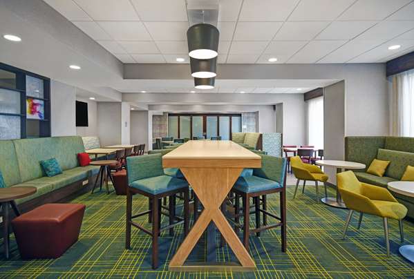 Amenities - Hampton Inn Las Vegas Strip South - I-15, Exit 33