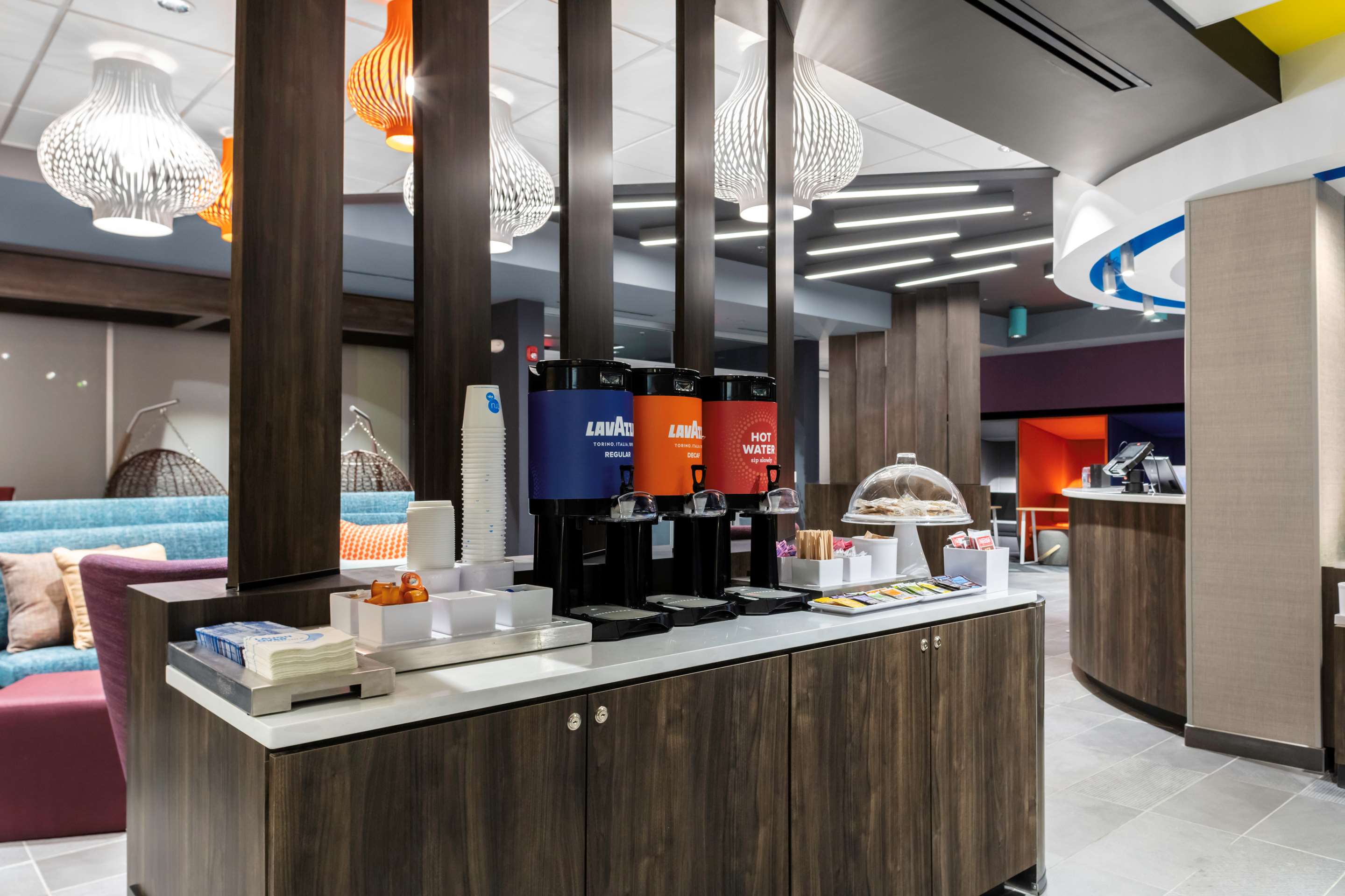 Lobby | TRU by Hilton Lynchburg