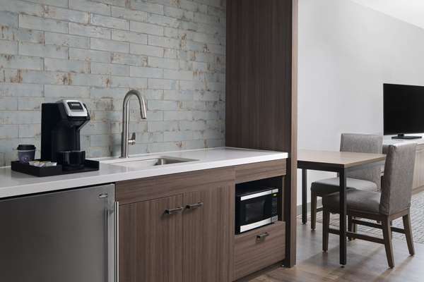  - Hilton Garden Inn Waterfront Camden