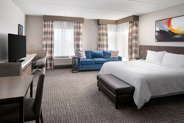  - Hilton Garden Inn Waterfront Camden
