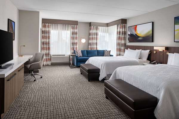  - Hilton Garden Inn Waterfront Camden