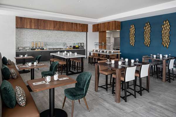 Amenities - Hilton Garden Inn Waterfront Camden