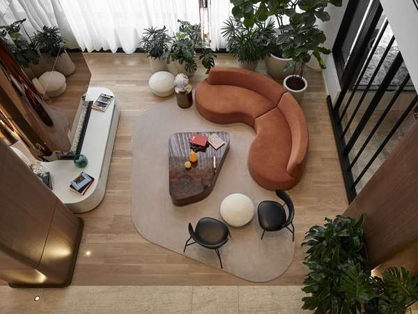  - Vogue Hotel Downtown Montreal