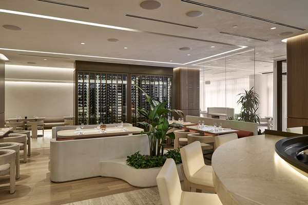 Restaurant - Vogue Hotel Downtown Montreal