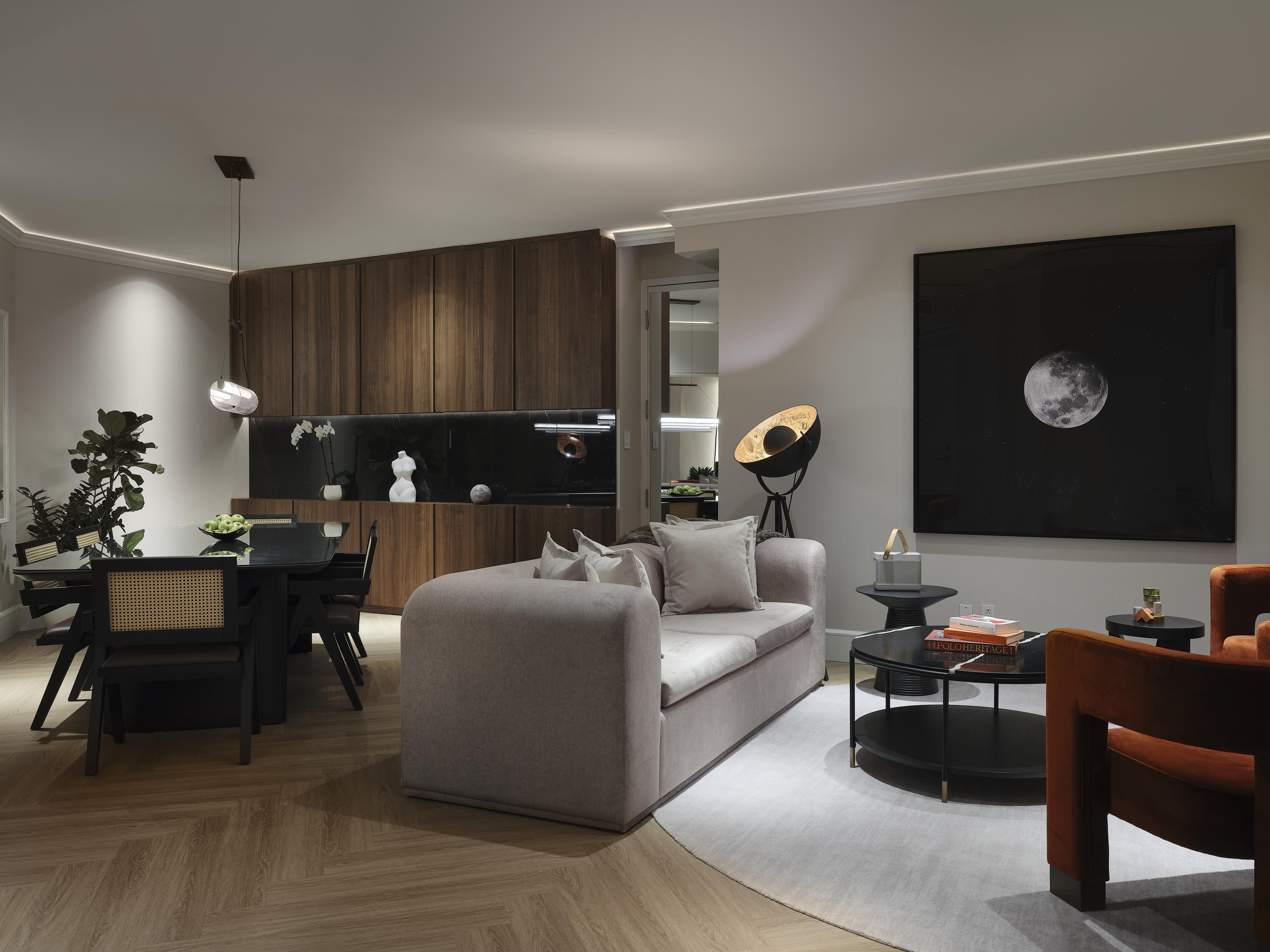 Vogue Hotel Montreal Downtown Room Type - ONE KING APARTMENT SUITE