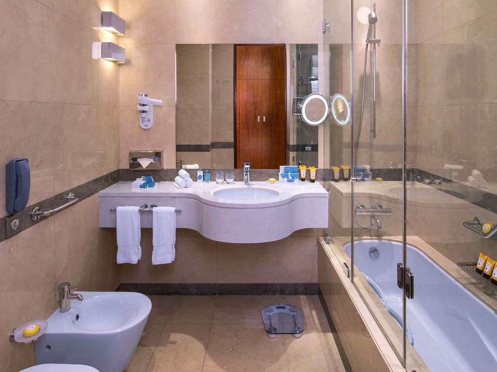 La Cigale Hotel Managed by Accor - Tap to explore photos