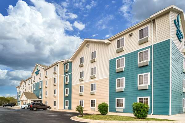 Exterior view - WoodSpring Suites Corpus Christi