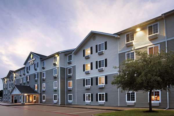 On-Site,Outdoor/Exterior,Exterior View of Building