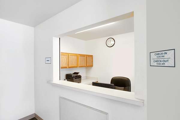  - WoodSpring Suites Willowbrook Houston