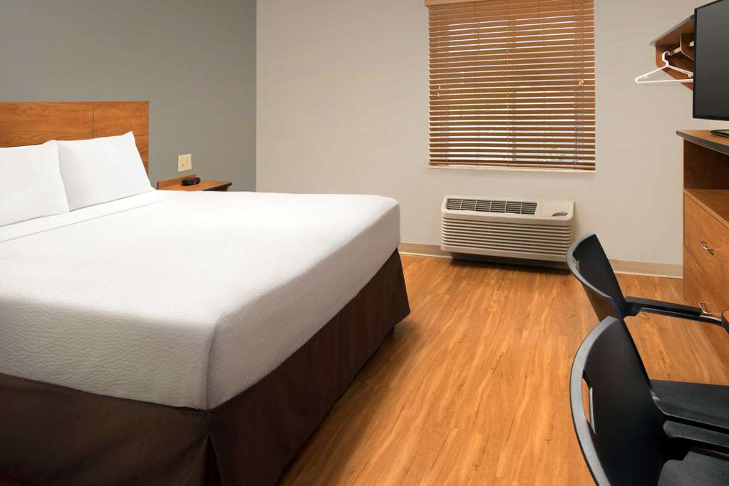 WOODSPRING SUITES SAN ANGELO-guestroom-Guest Room,On-Site.jpg