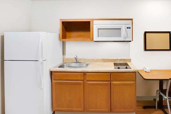  - WoodSpring Suites Bryan