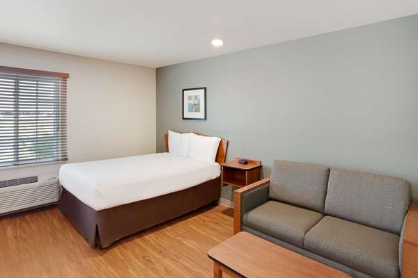  - WoodSpring Suites Bryan