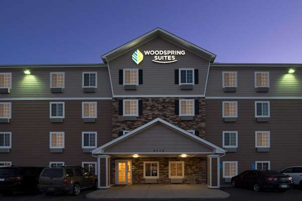 Exterior view - WoodSpring Suites Midland