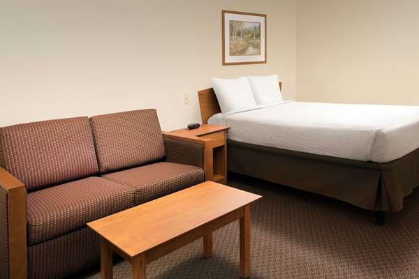  - WoodSpring Suites Midland