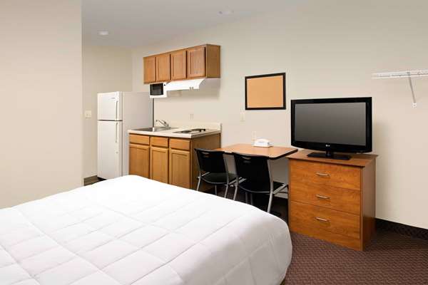  - WoodSpring Suites San Antonio - I-35, Exit 169