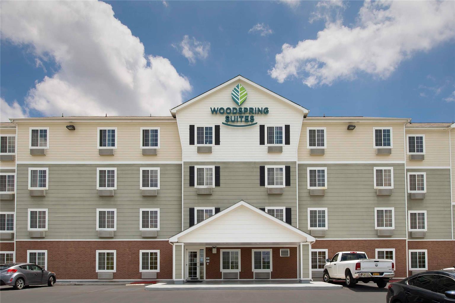 WoodSpring Suites San Antonio I-35 North