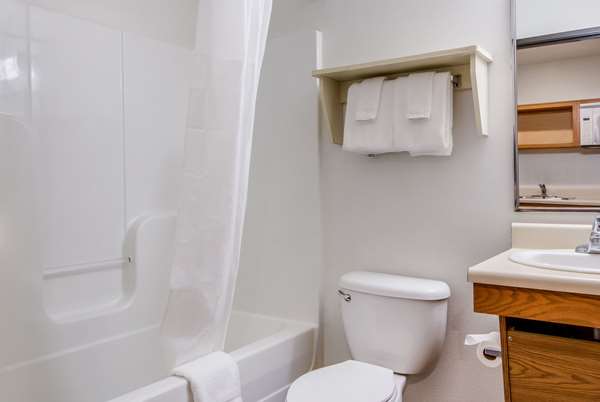  - WoodSpring Suites Hotel Baytown - I-10, Exit 791