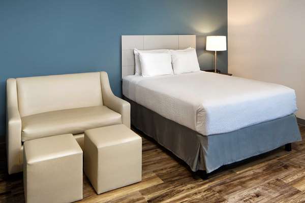  - WoodSpring Suites IAH Airport Humble - I-69, Exit 147
