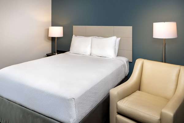  - WoodSpring Suites IAH Airport Humble - I-69, Exit 147