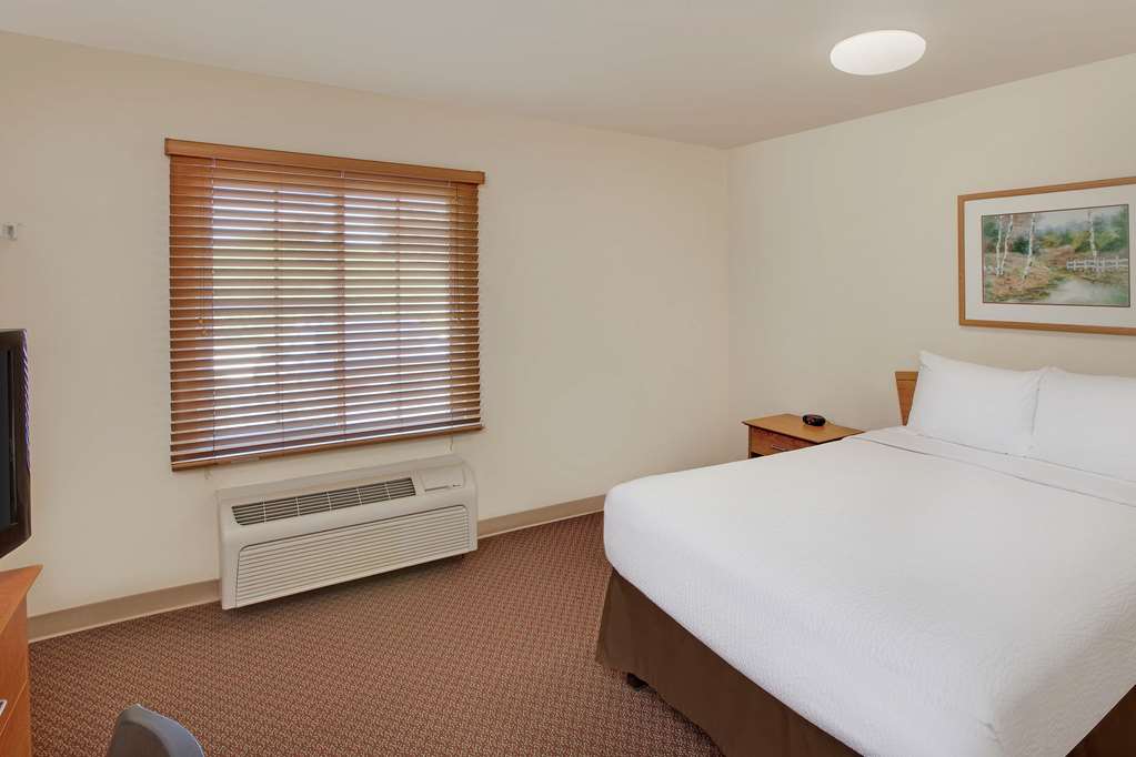WOODSPRING SUITES TEXAS CITY-guestroom-Guest Room,On-Site.jpg