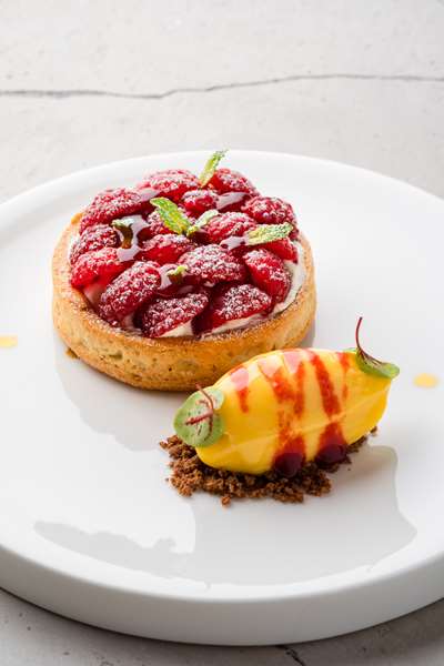 ULTIMA HOTEL GSTAAD - Photo 9