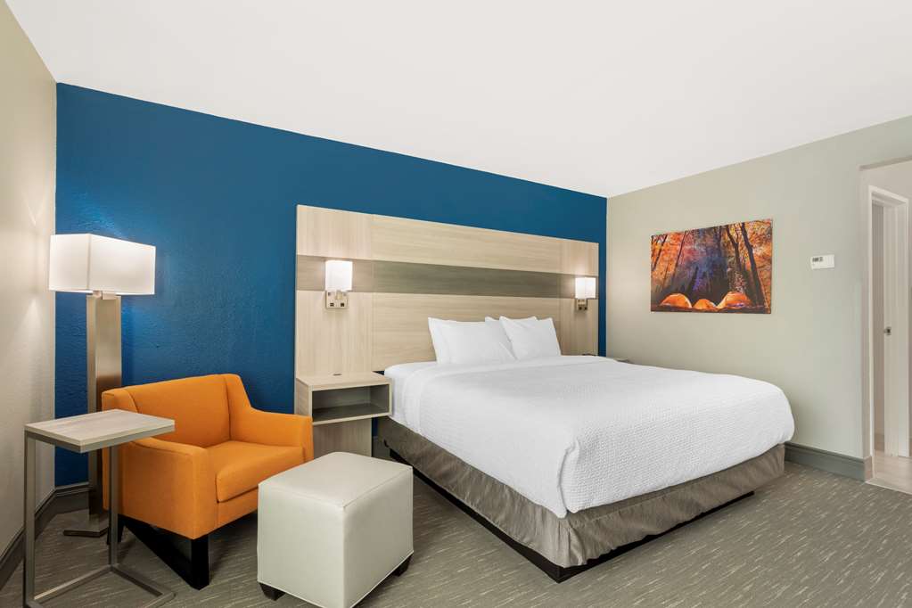 Best Western Plus Cleveland Inn & Suites-guestroom-Guest Room,On-Site.jpg