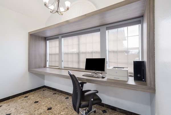 Conference Area - Quality Inn & Suites Eastfield College Mesquite - I-30, Exit 55