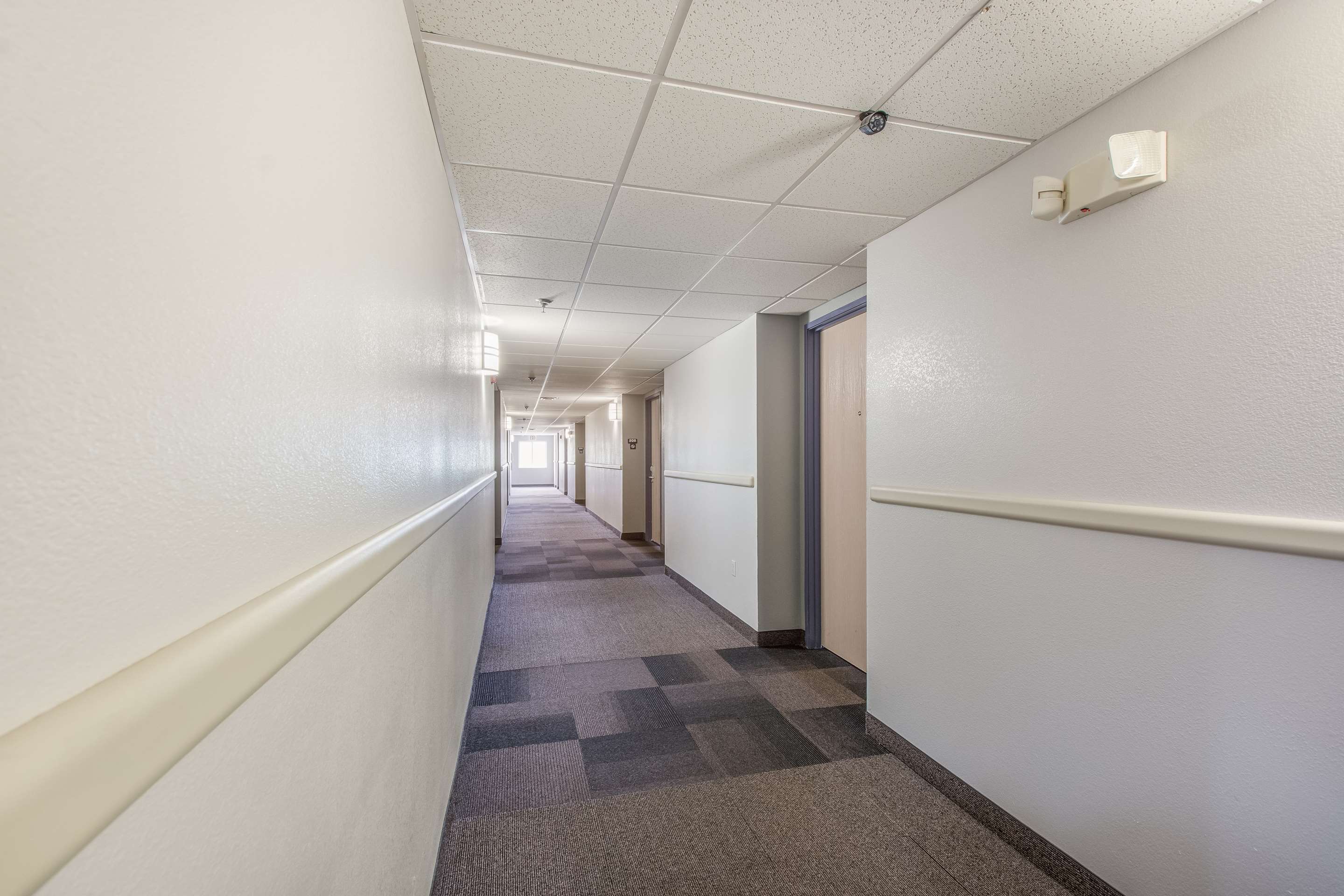 Hallway | Americas Best Value Inn-Knoxville East