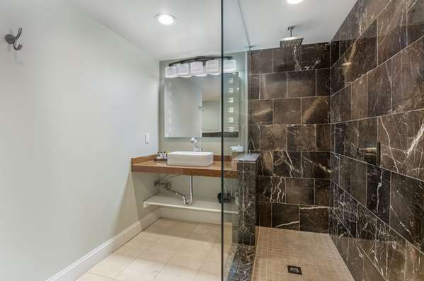 Suite - Gin Hotel Lexington