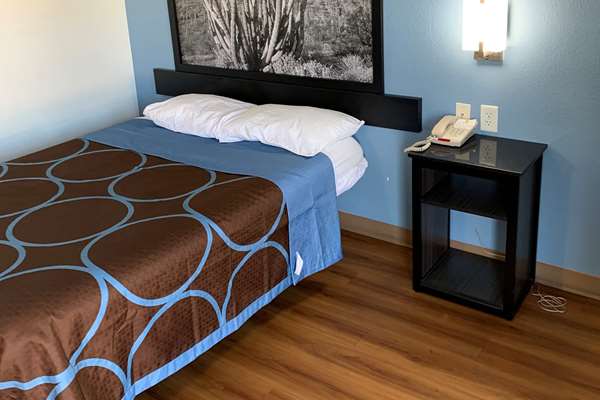  - Super 8 Motel West Phoenix - I-17, Exit 202