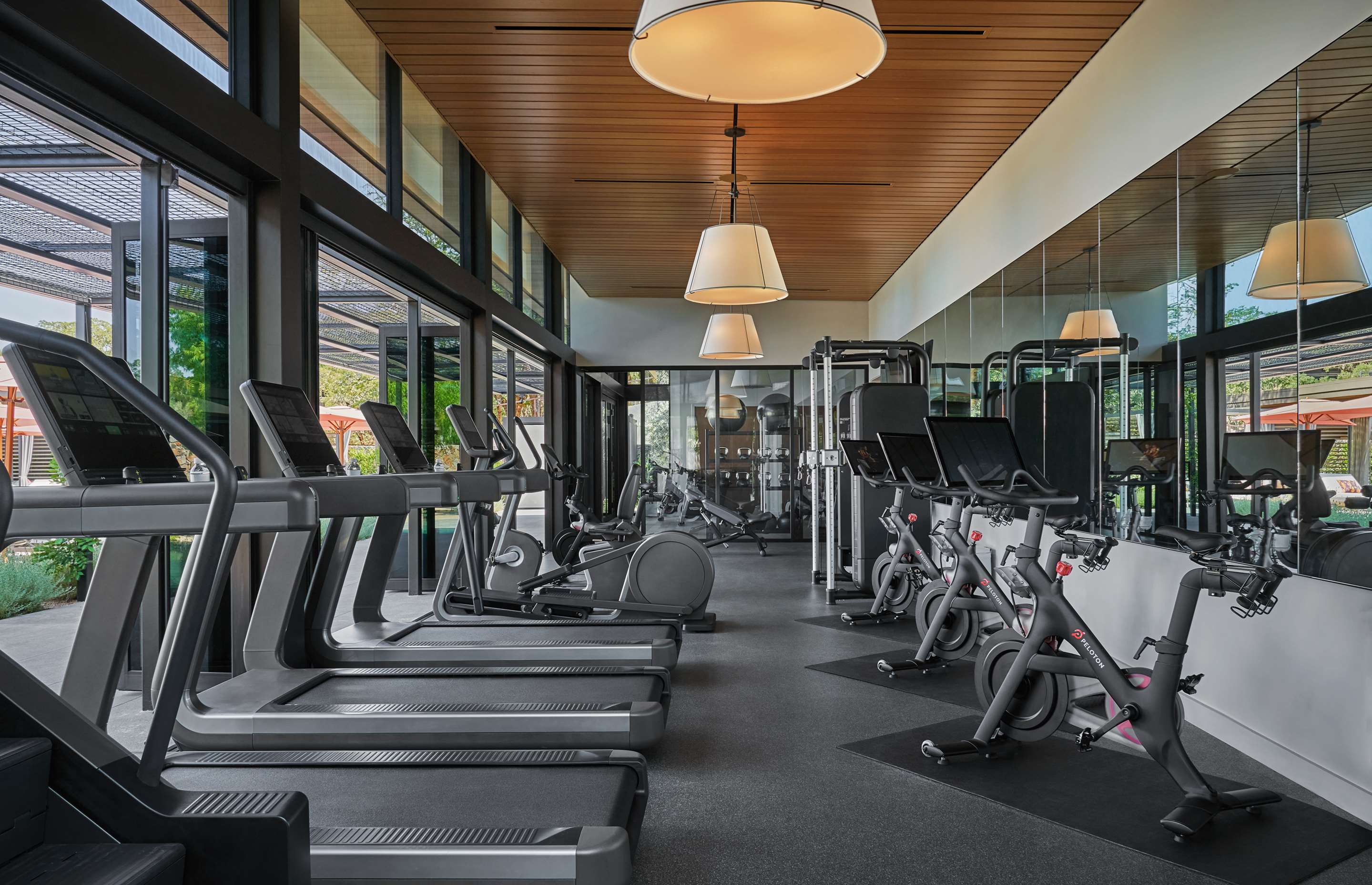 MHB SPA FITNESS