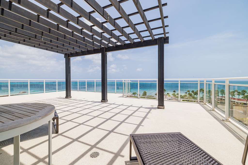 Embassy Suites by Hilton Aruba Resort Room Type - 1KG OCNFR PERGOLA ST