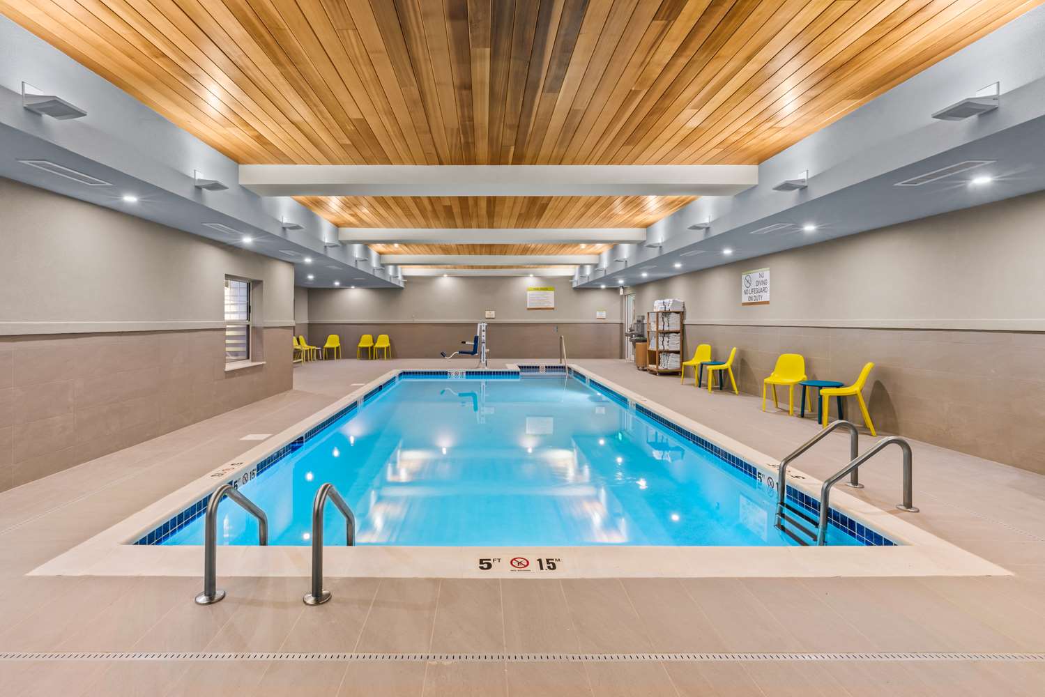 Home2 Suites by Hilton North Conway, NH See Discounts